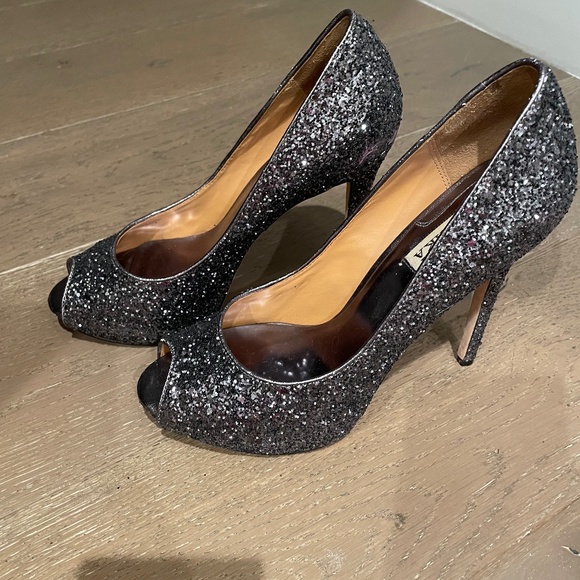 Badgley Mischka Shoes - Badgley Mischka Peep Toe Black Sparkly Heels
